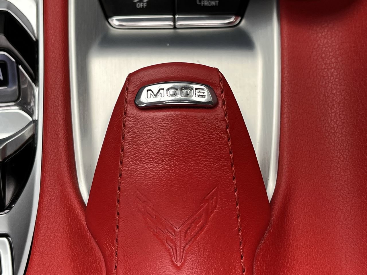 Certified 2020 Chevrolet Corvette Stingray Preferred Cpe w/ 2LT Preferred Equipment Group RWD image 15