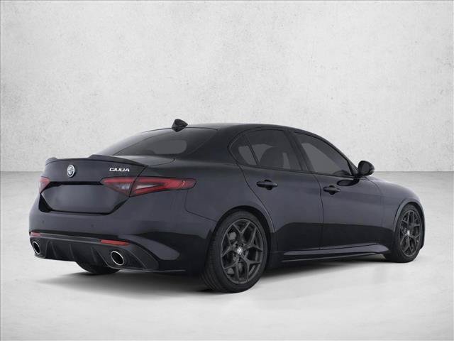 Used 2021 Alfa Romeo Giulia Sprint w/ Nero Edizione RWD image 7