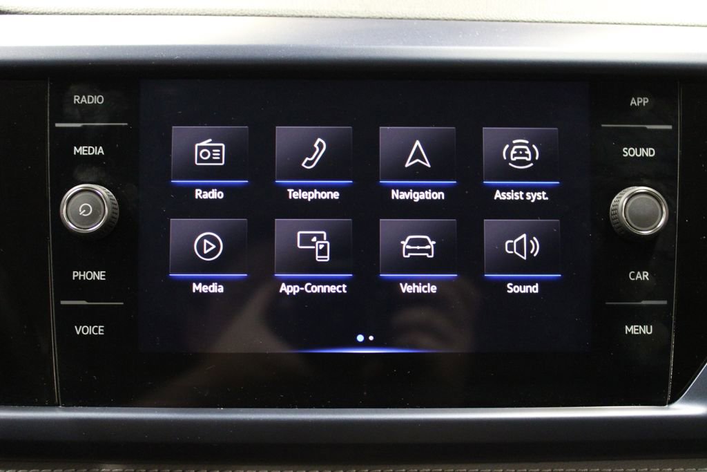 Used 2024 Volkswagen Taos SE AWD/4WD image 18