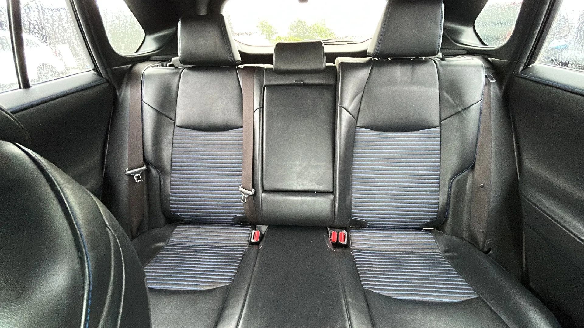 Used 2019 Toyota RAV4 XSE AWD/4WD image 9