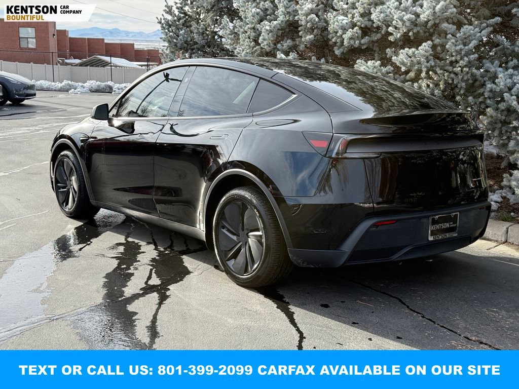 Used 2026 Tesla Model Y AWD image 6