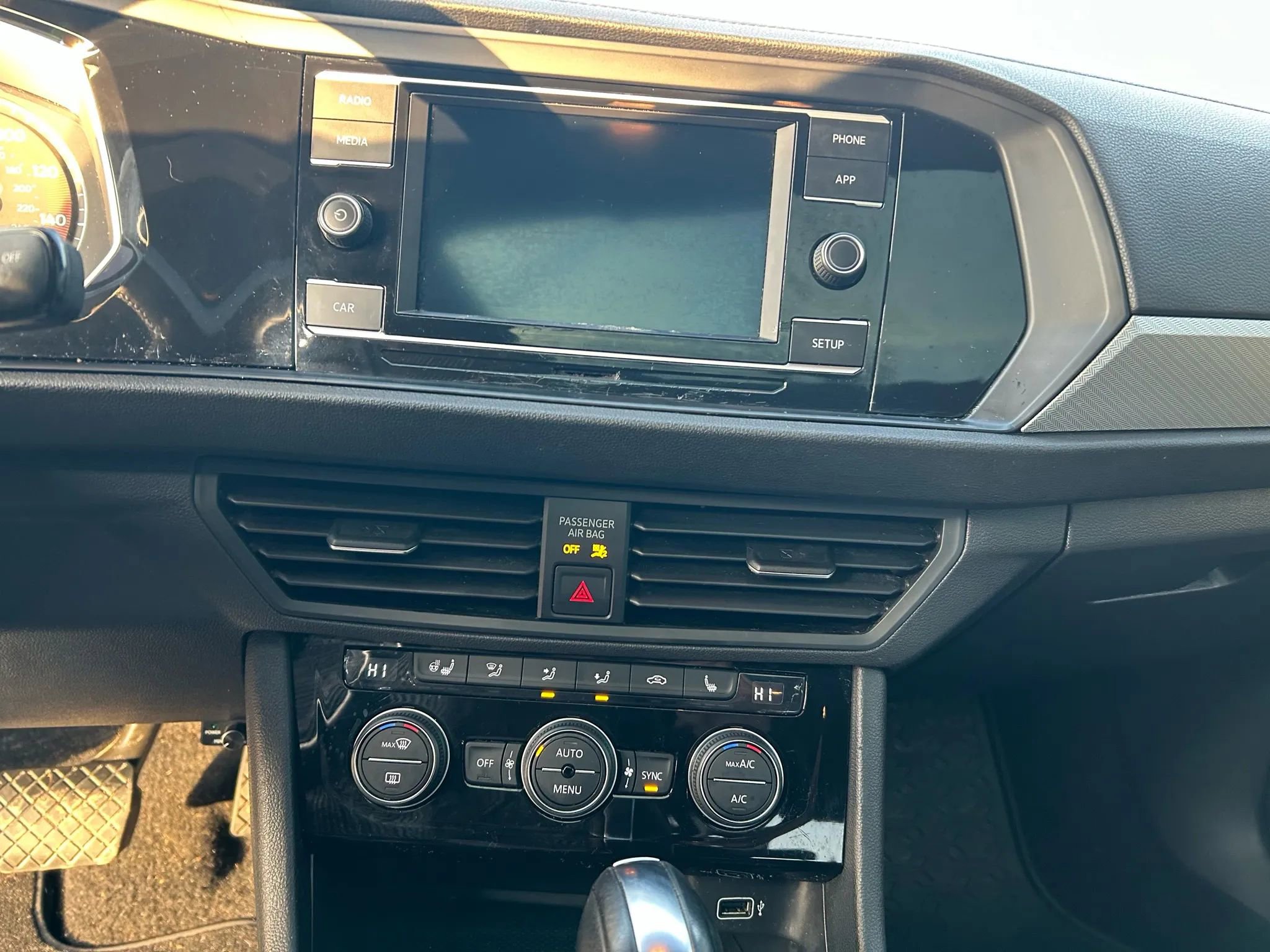 Used 2019 Volkswagen Jetta S image 25