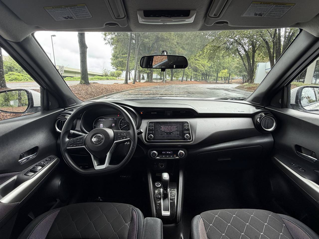 Used 2019 Nissan Kicks SV FWD image 19