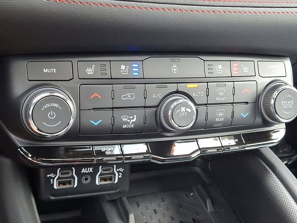 New 2025 Dodge Durango R/T image 14