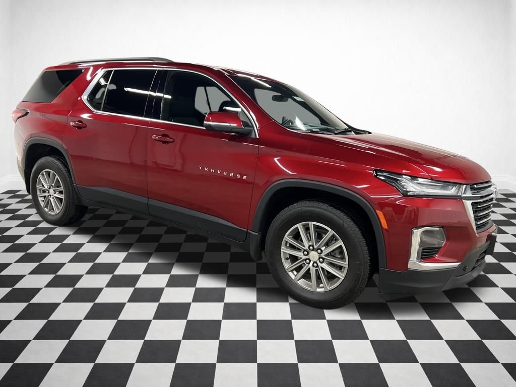 Used 2023 Chevrolet Traverse LT