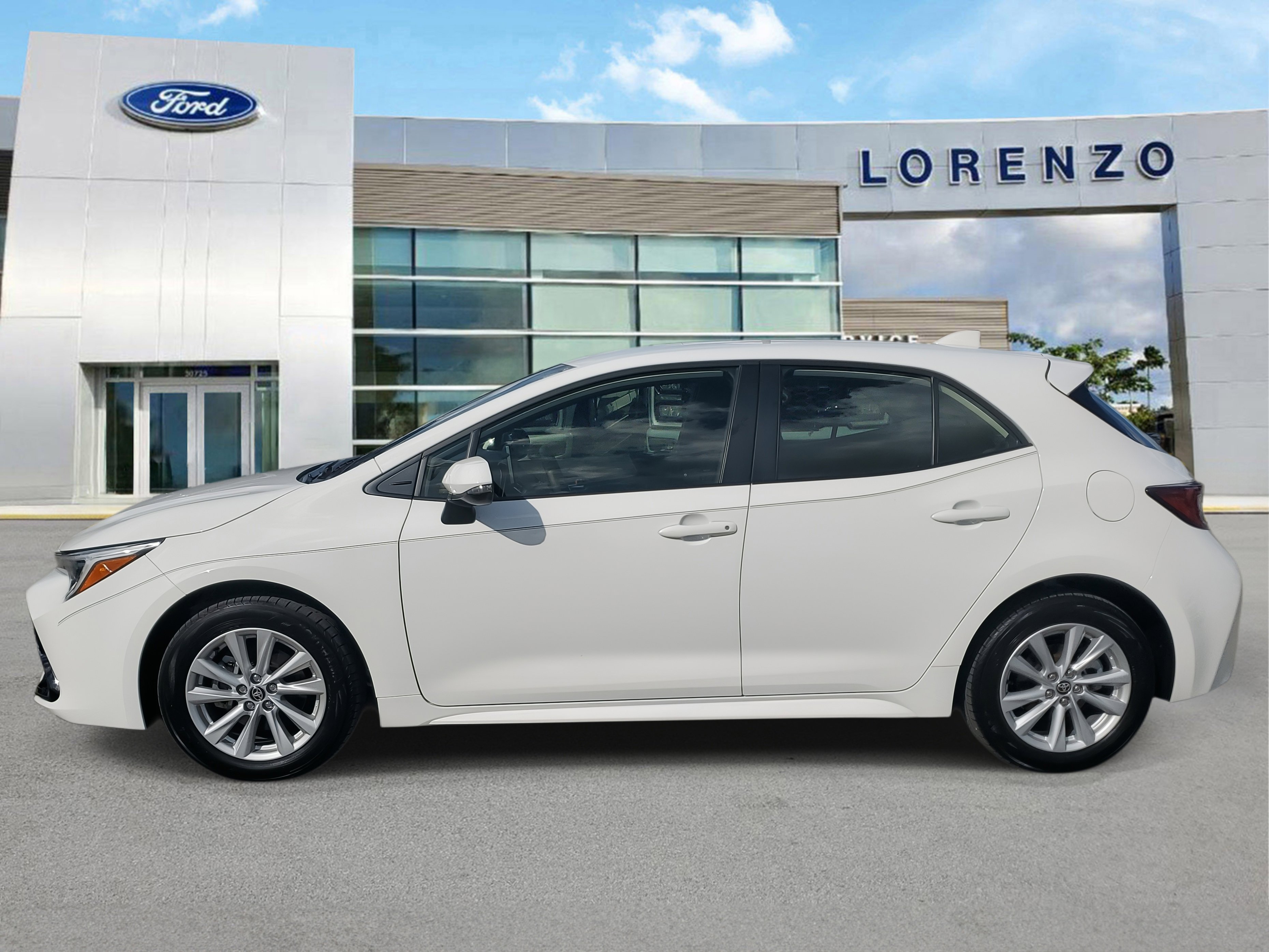 Used 2025 Toyota Corolla SE image 6