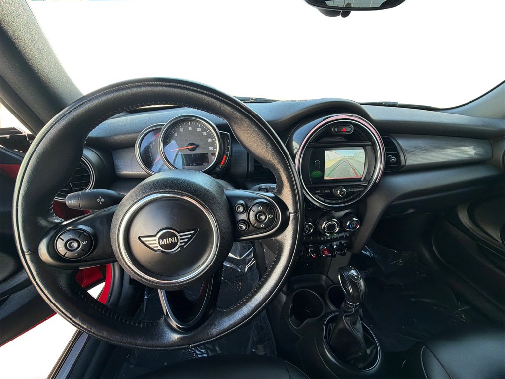 Used 2019 MINI Cooper Convertible image 21
