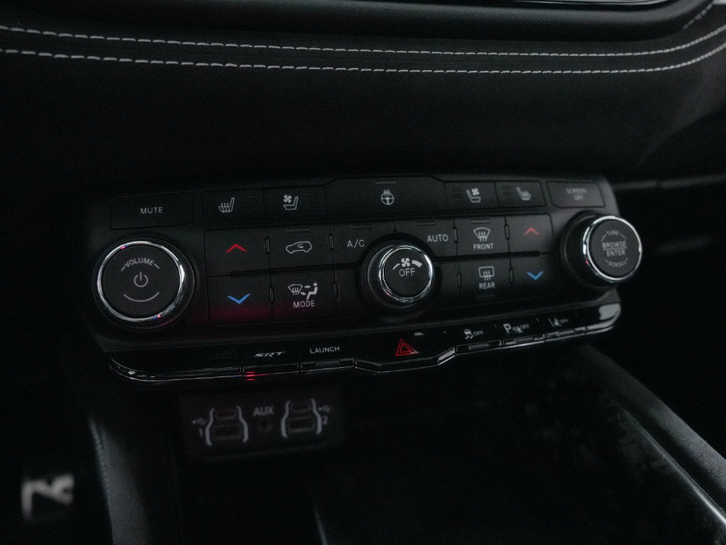 Used 2021 Dodge Durango SRT Hellcat w/ Premium Interior Group AWD/4WD image 17