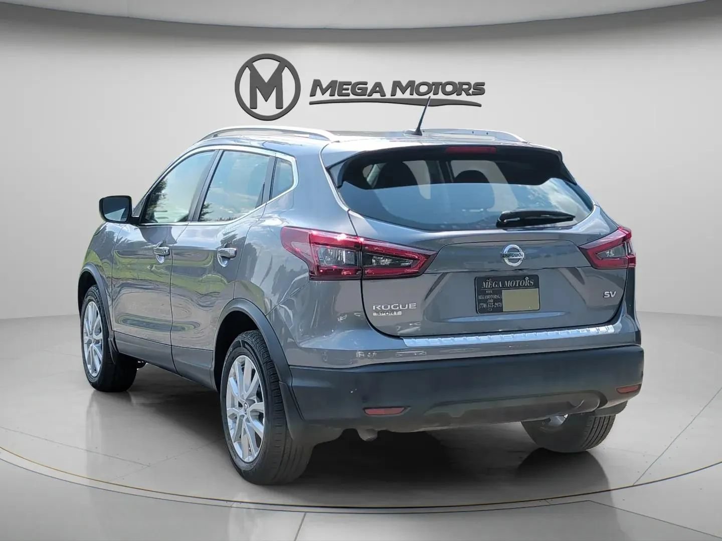 Used 2021 Nissan Rogue Sport SV FWD image 5