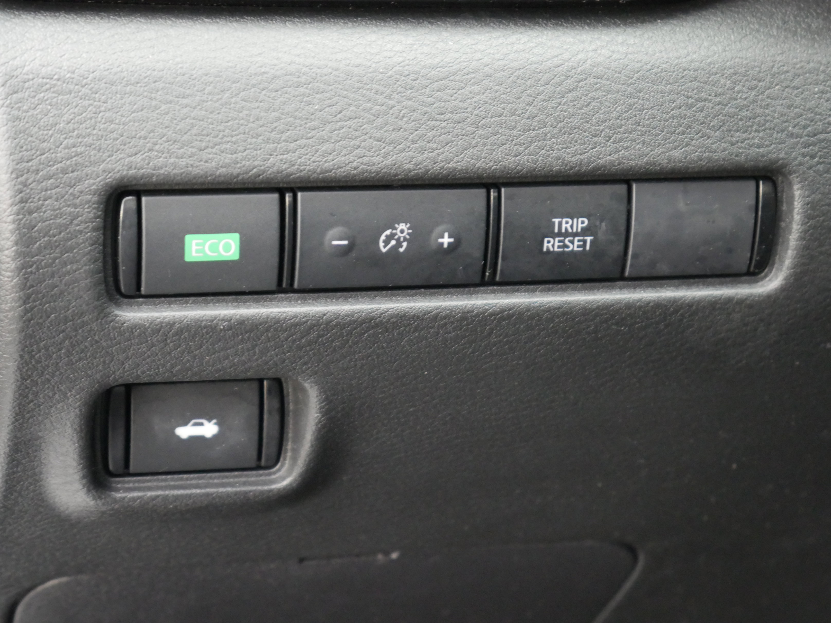 Certified 2023 Nissan Sentra SV image 5