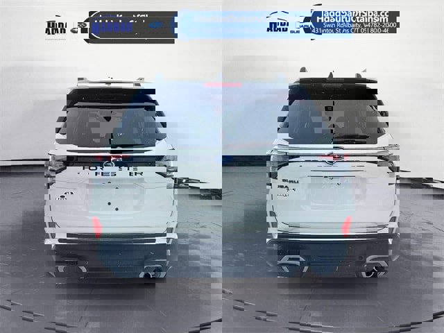 Certified 2025 Subaru Forester Limited image 4