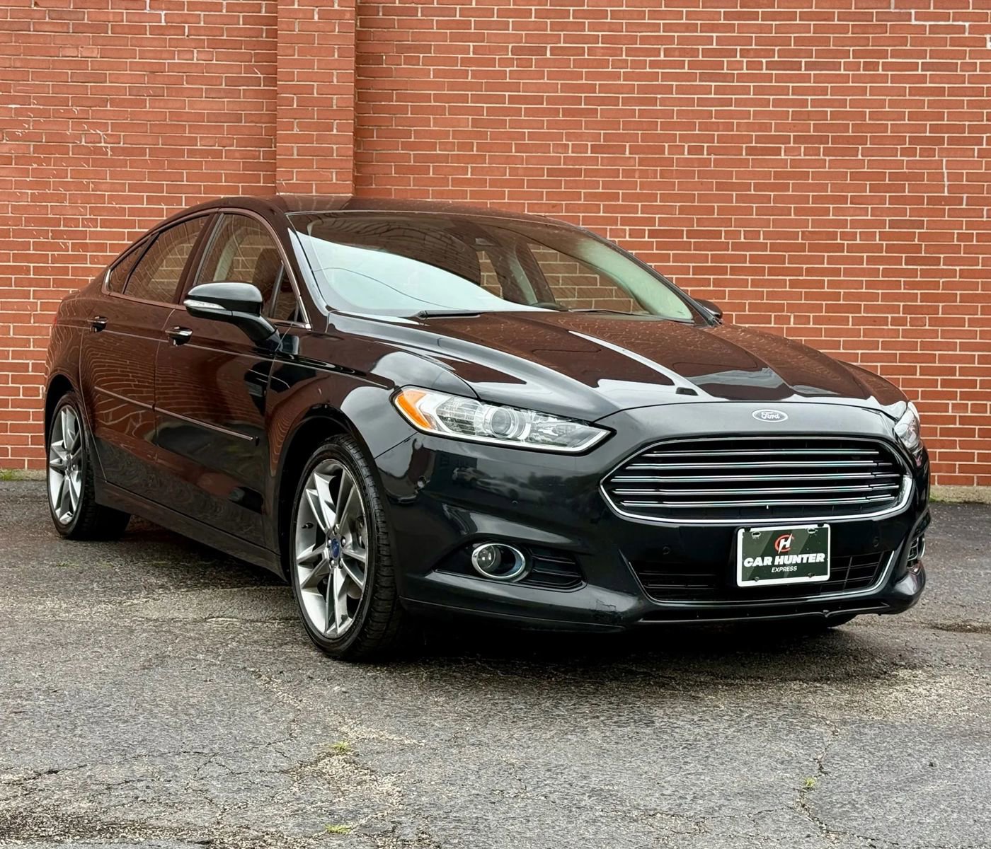 Used 2014 Ford Fusion Titanium image 3