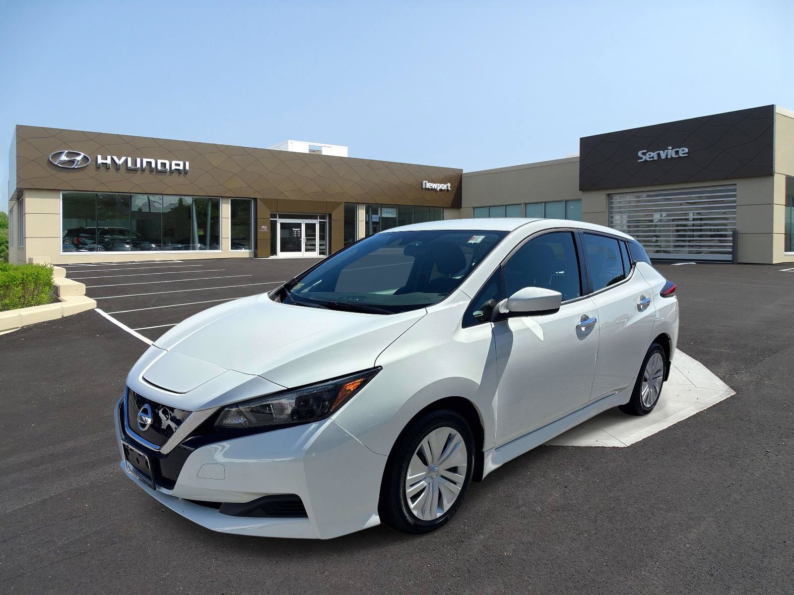 Used 2021 Nissan Leaf S w/ S Charge Package FWD image 1