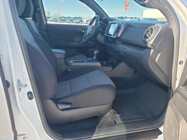 Used 2023 Toyota Tacoma TRD Sport image 16