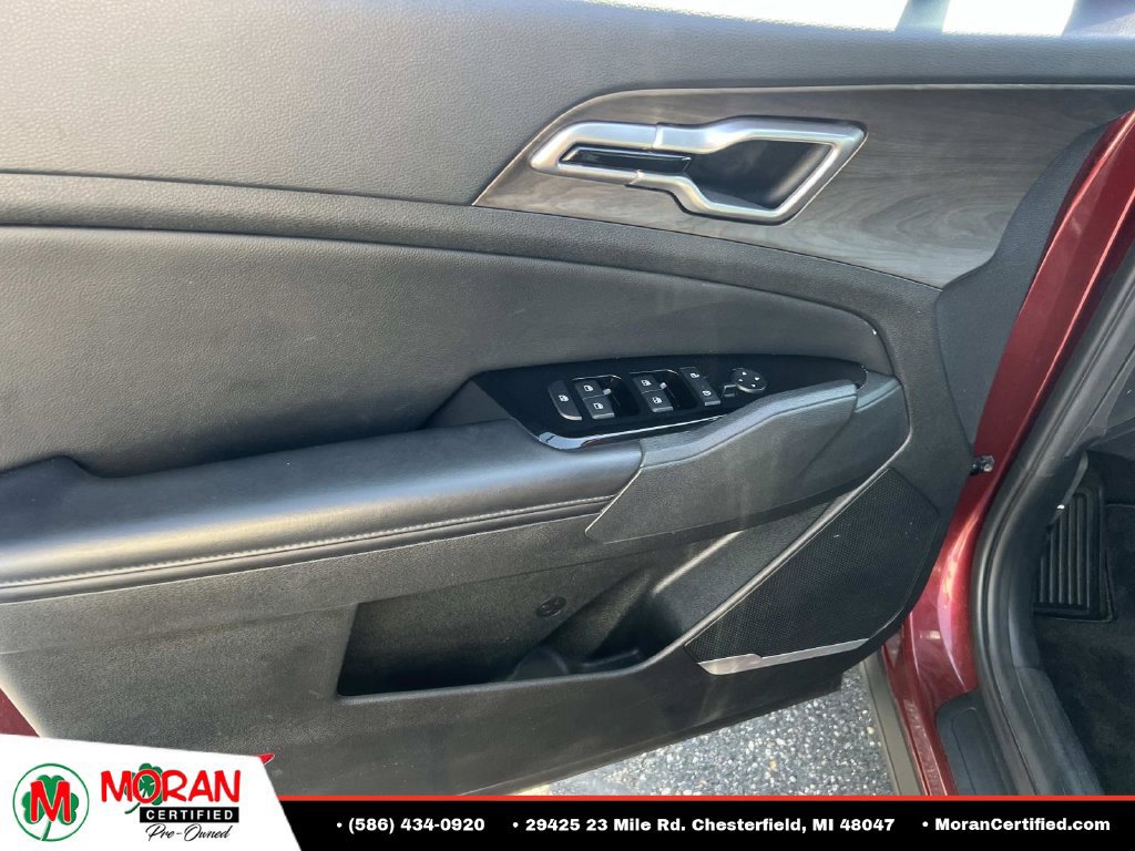 Used 2023 Kia Sportage X-Line w/ X-Line Premium Package AWD/4WD image 16