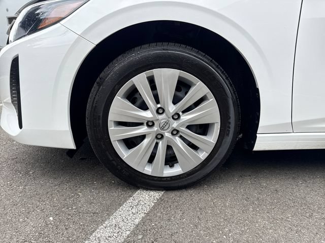 Used 2025 Nissan Sentra S FWD image 26