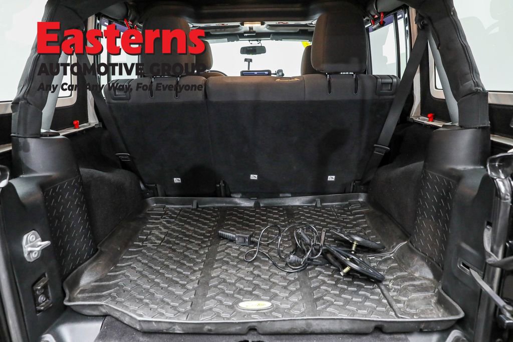 Used 2017 Jeep Wrangler Unlimited Sport w/ Quick Order Package 24S image 9