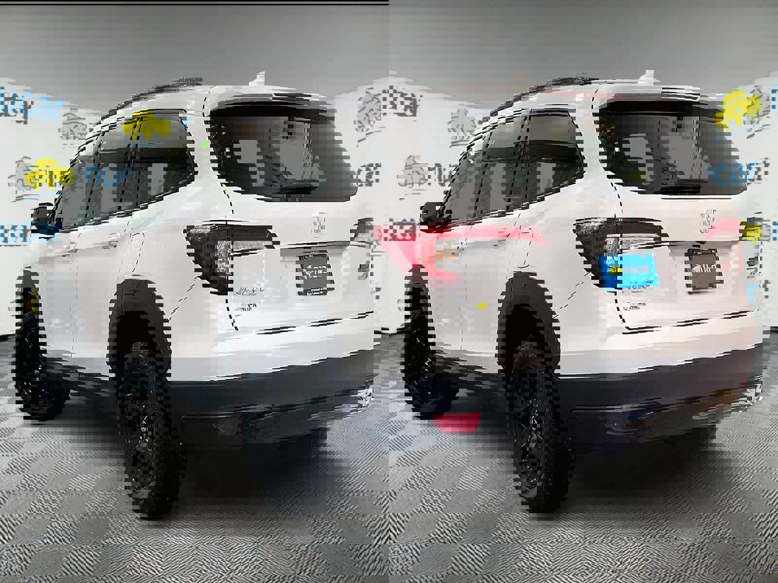 Used 2022 Honda Pilot TrailSport image 4