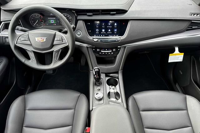 New 2026 Cadillac XT5 Luxury w/ LPO, Floor Liner Package image 13