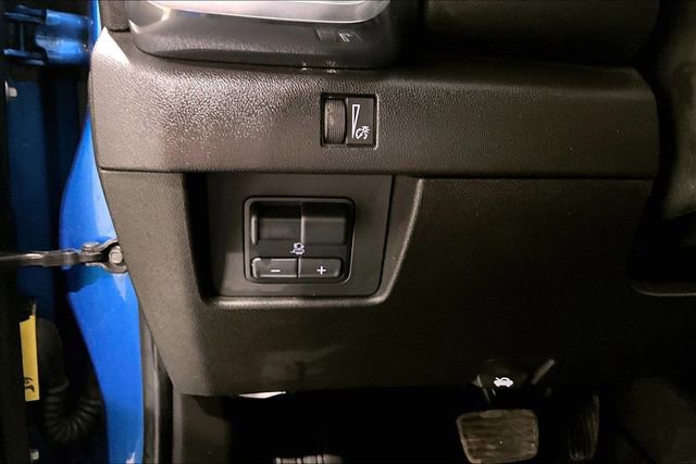 Used 2024 GMC Canyon Elevation w/ Convenience Package image 39