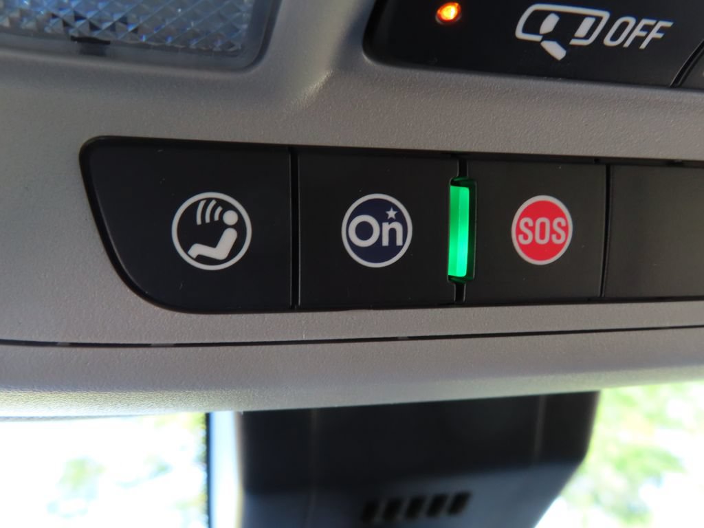 Used 2024 Chevrolet Equinox LT AWD/4WD image 12
