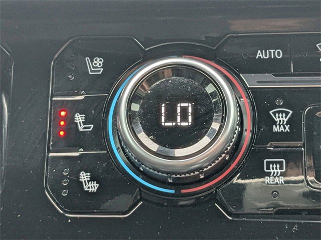 Used 2024 GMC Sierra 3500 Denali Ultimate image 30