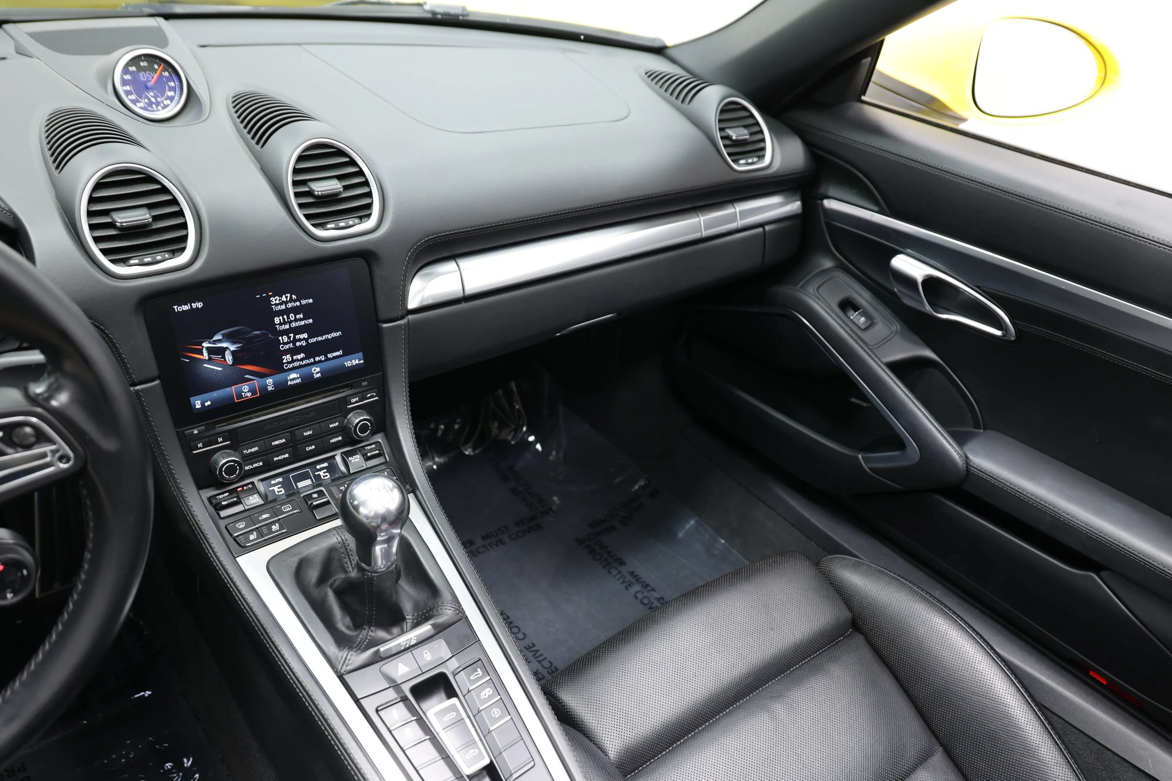 Used 2019 Porsche 718 Boxster GTS RWD image 33