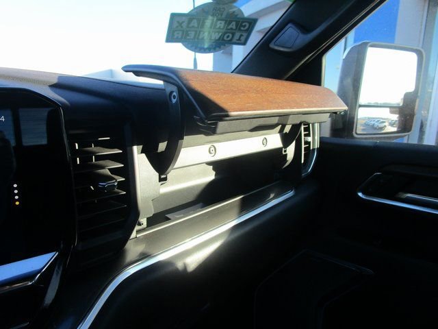 Certified 2025 Chevrolet Silverado 2500 High Country w/ Technology Package image 15