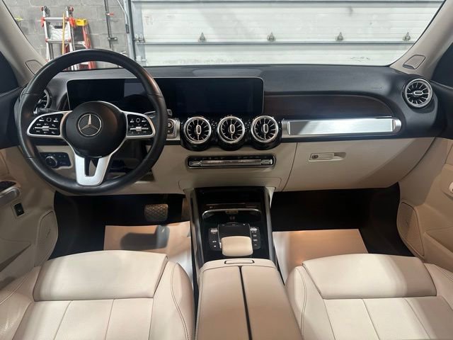 Certified 2021 Mercedes-Benz GLB 250 4MATIC image 18