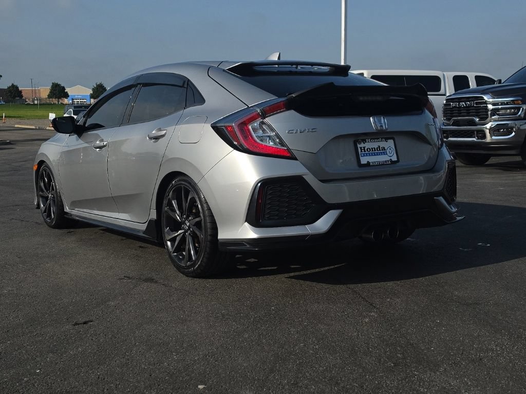Used 2018 Honda Civic Sport image 5
