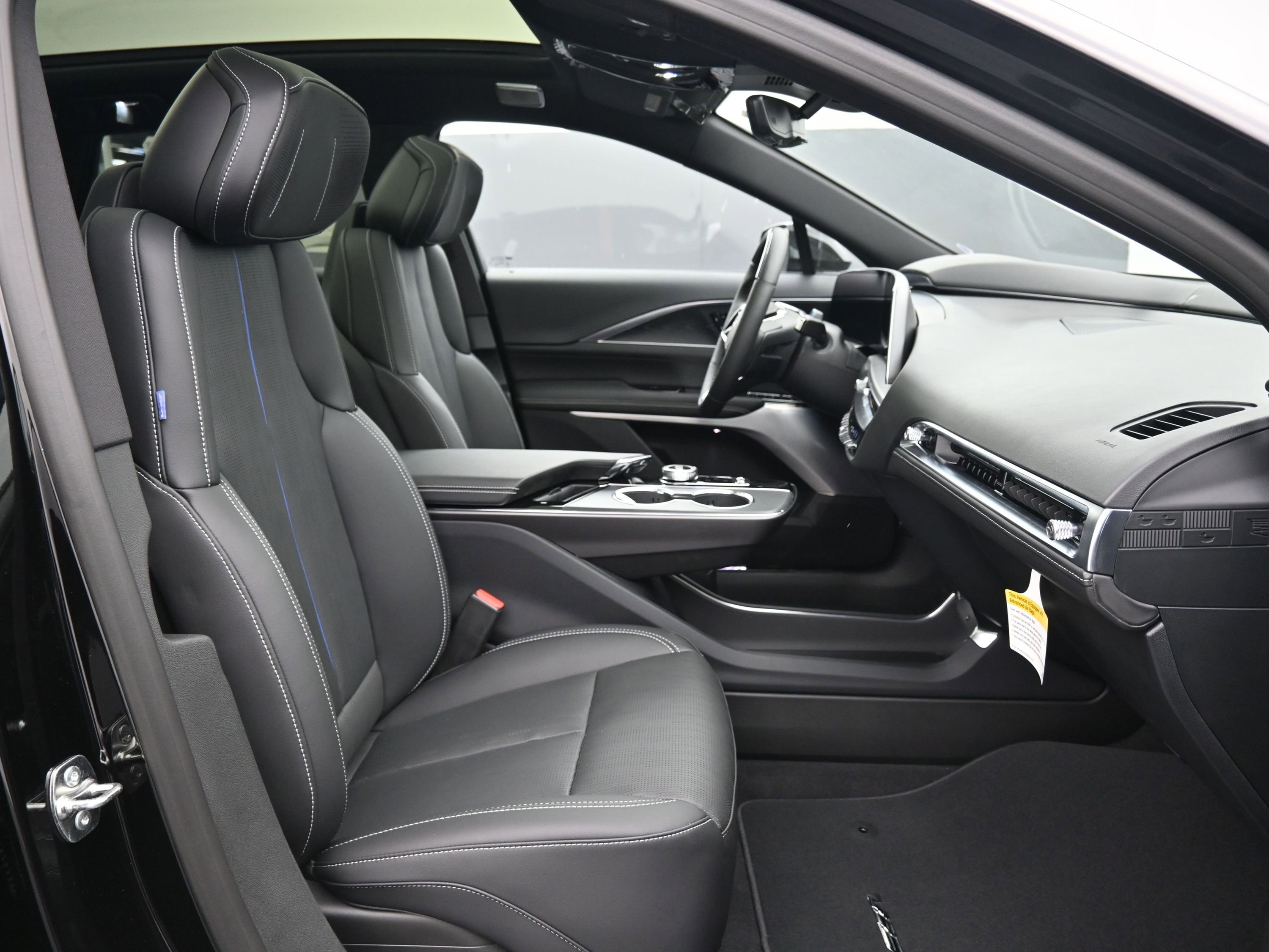 New 2026 Cadillac Lyriq V w/ LPO, Floor Liner Package image 13