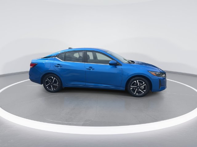Used 2025 Nissan Sentra SV FWD image 9
