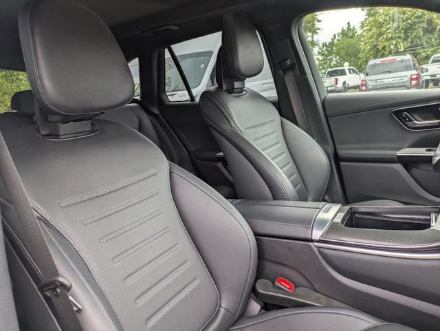 Used 2023 Mercedes-Benz GLC 300 image 39