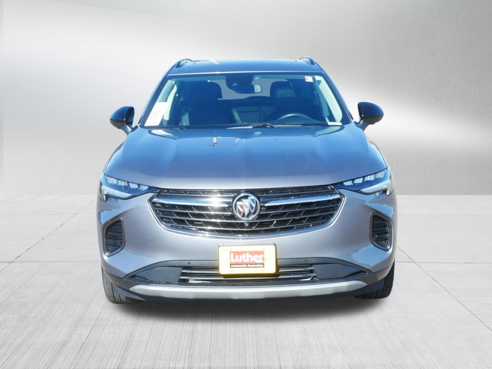 Used 2022 Buick Envision Essence w/ Technology Package I AWD/4WD image 2