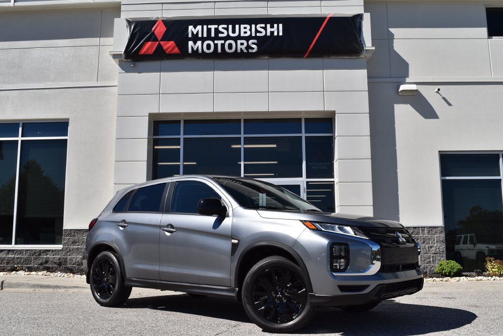 New 2027 Mitsubishi Outlander Sport LE
