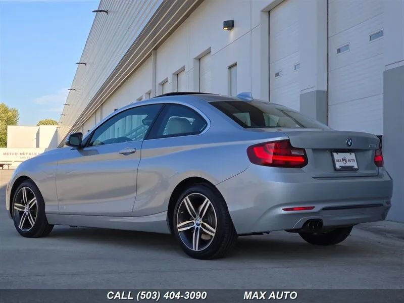 Used 2017 BMW 230i Coupe image 6