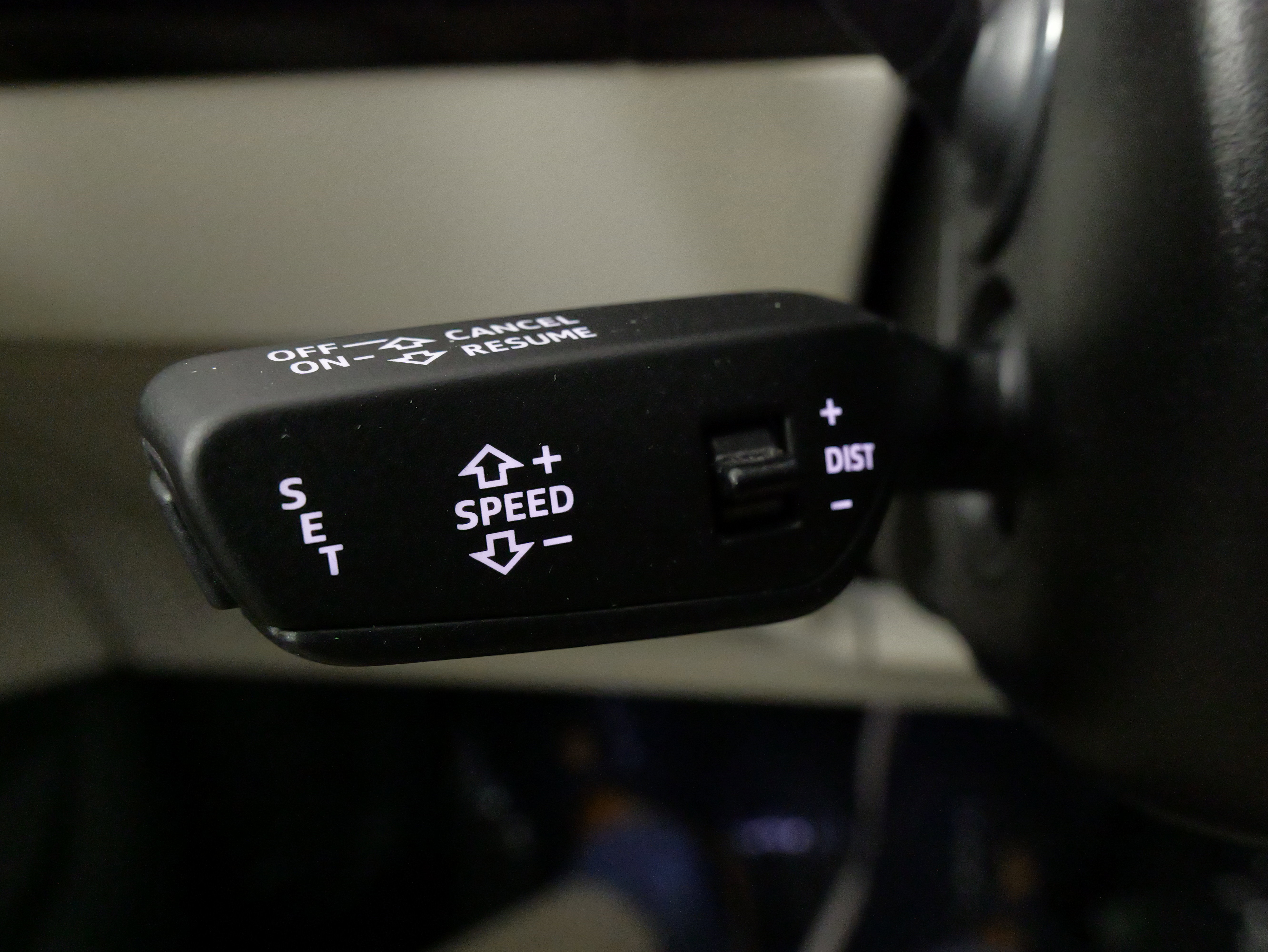 Used 2024 Audi Q8 e-tron Premium Plus w/ Premium Plus Package image 45