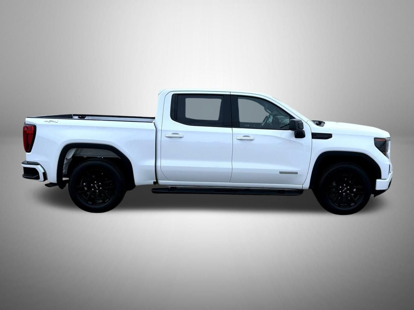 Certified 2022 GMC Sierra 1500 Elevation w/ LPO, Elevation Black Package AWD/4WD image 5