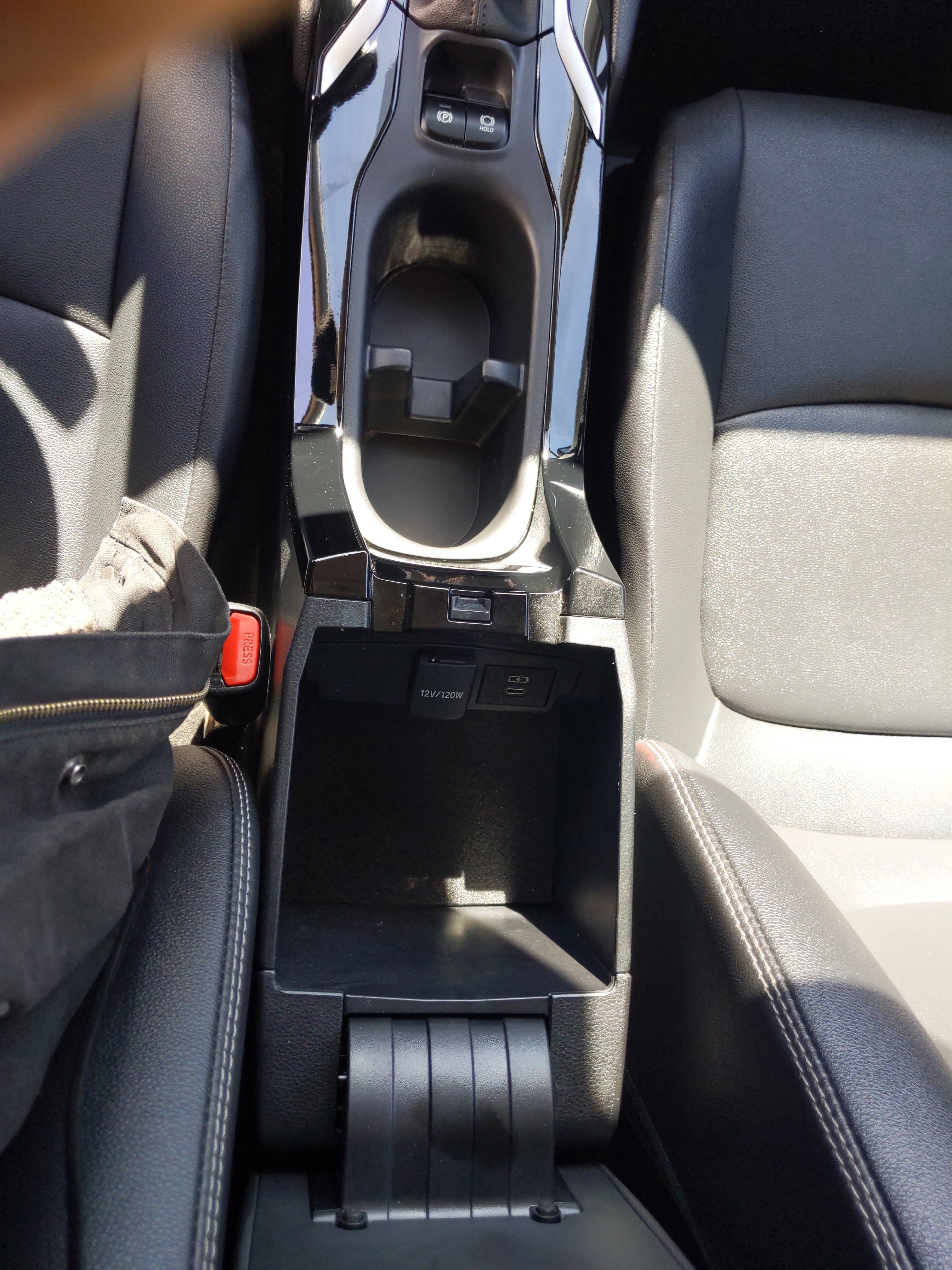 Certified 2023 Toyota Corolla Cross XLE w/ Convenience Package image 26