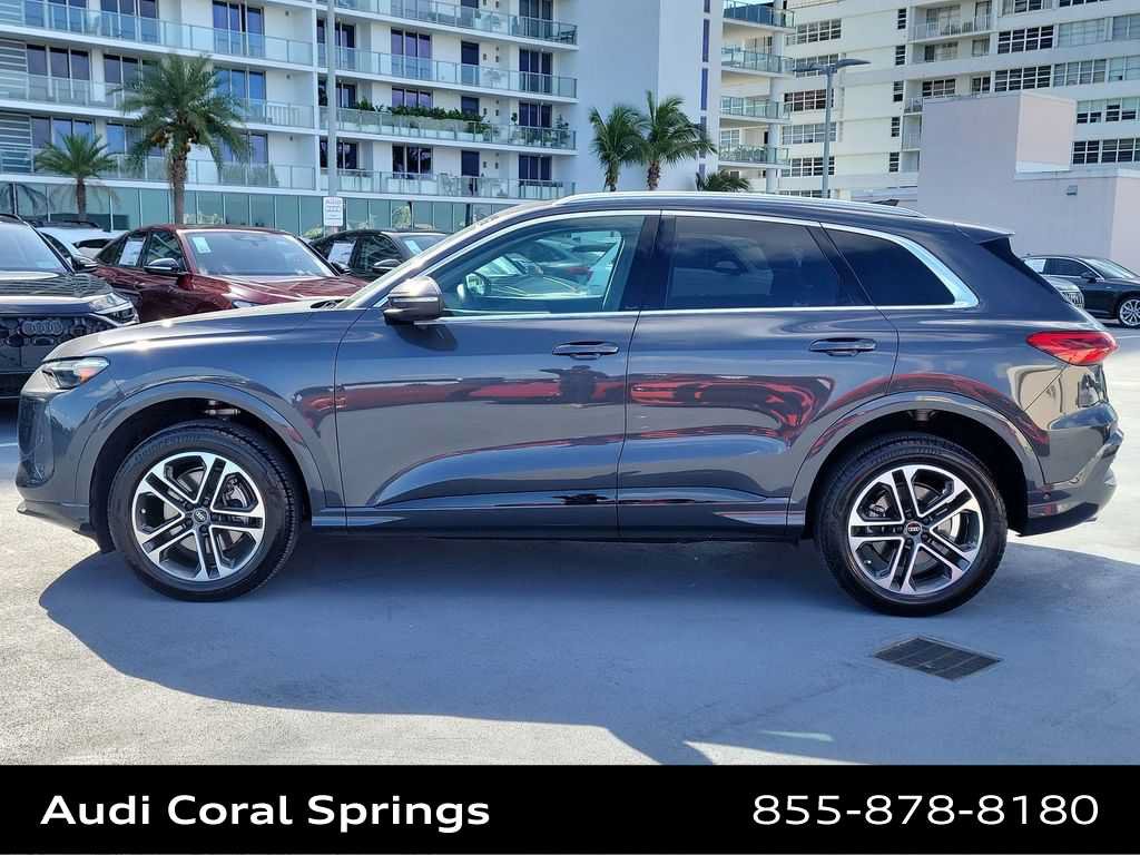 Certified 2025 Audi Q5 Premium w/ Premium Plus AWD/4WD image 3