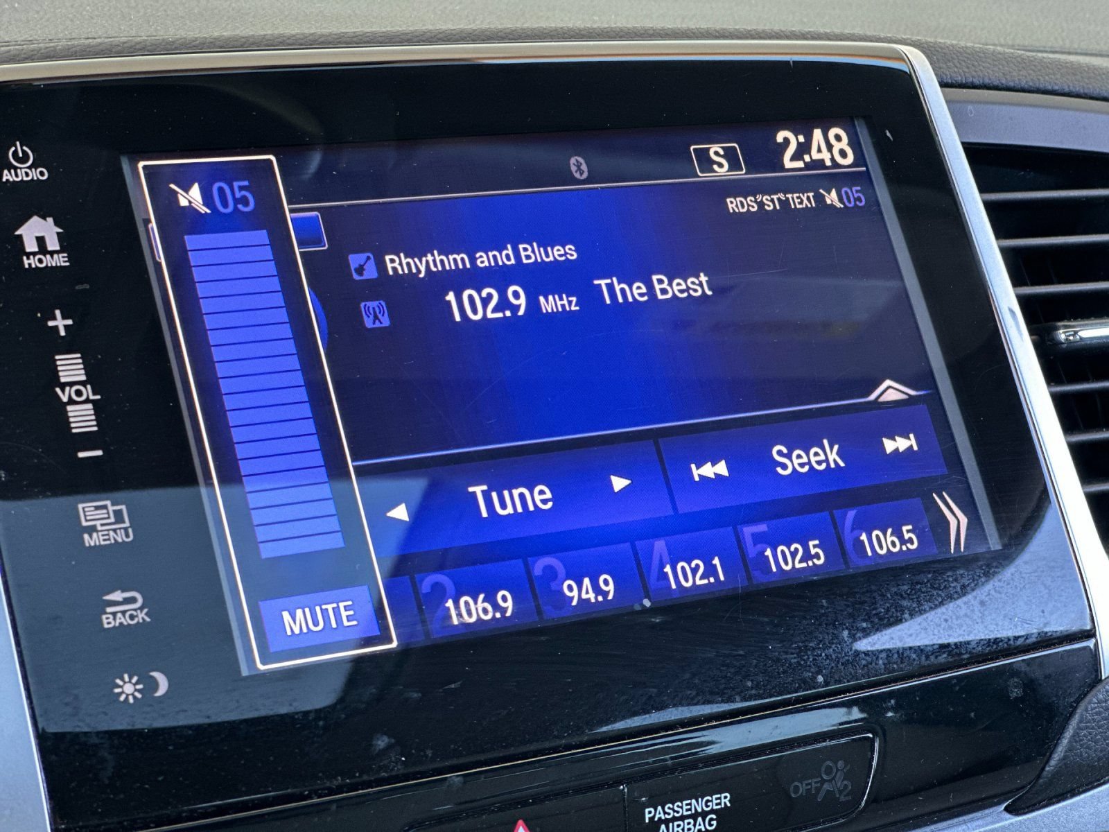 Used 2017 Honda Pilot EX-L image 19