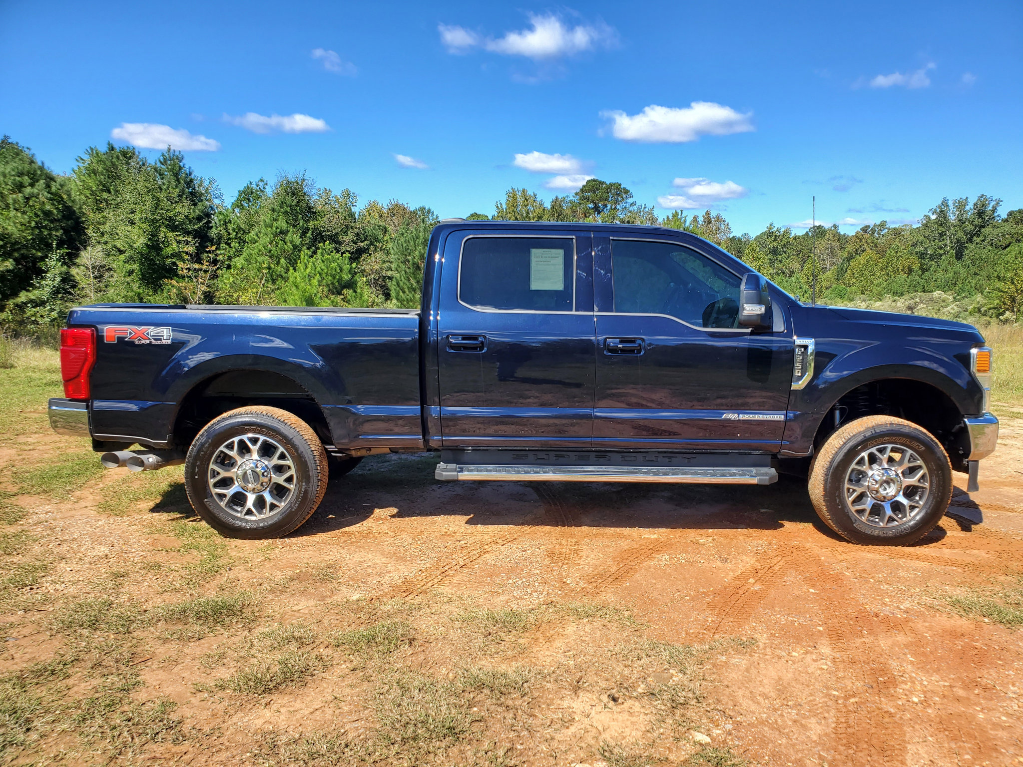 Used 2022 Ford F250 Lariat w/ Lariat Ultimate Package image 12