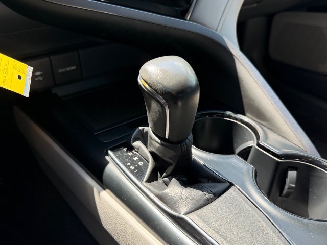 Used 2019 Toyota Camry SE FWD image 26