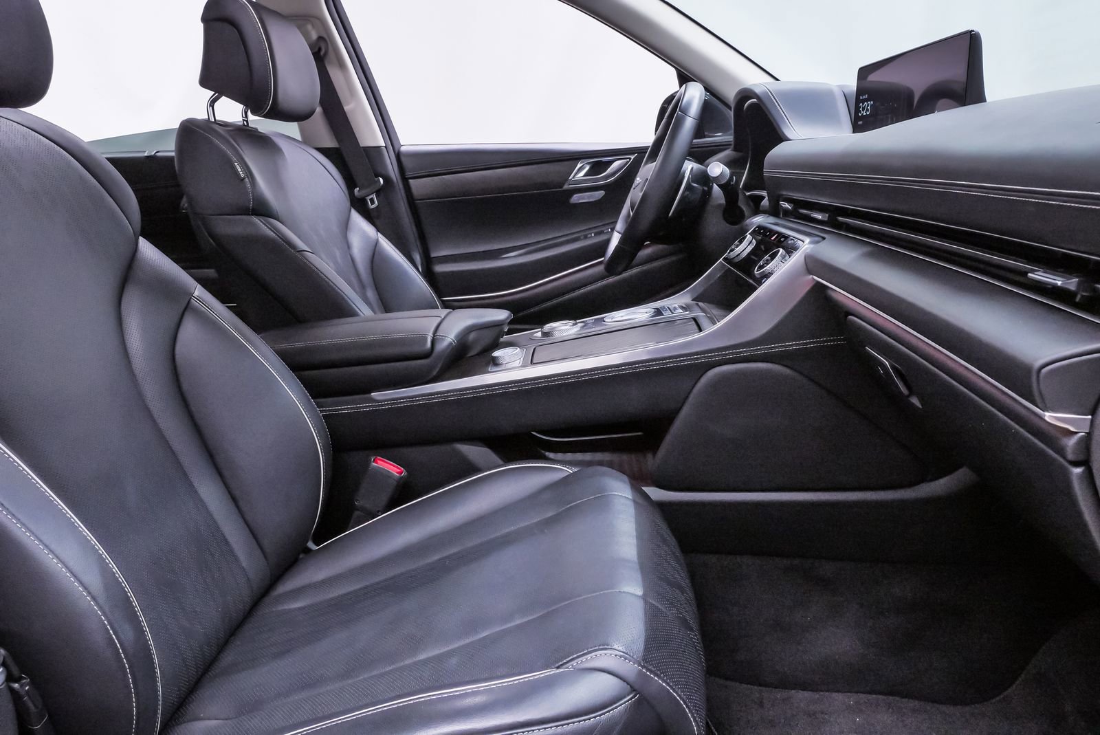 Used 2021 Genesis GV80 3.5T Advanced + image 15