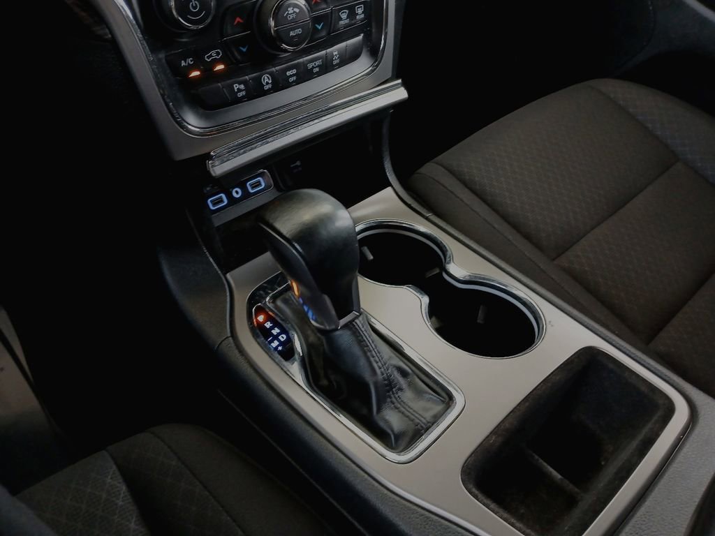 Used 2021 Jeep Grand Cherokee Freedom Edition RWD image 16