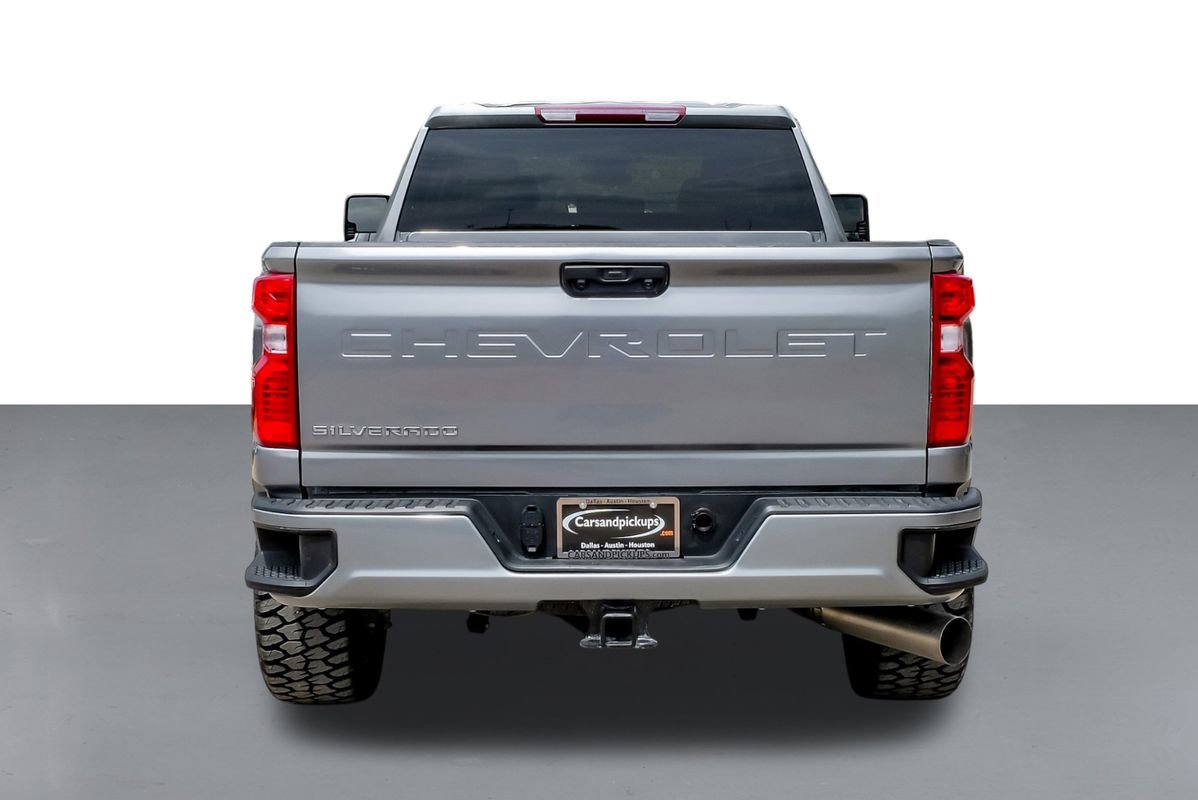 Used 2025 Chevrolet Silverado 2500 LT w/ Convenience Package image 9