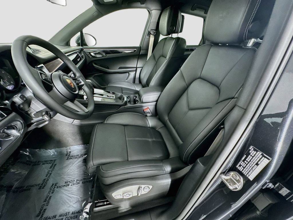 New 2026 Porsche Macan S AWD/4WD image 5