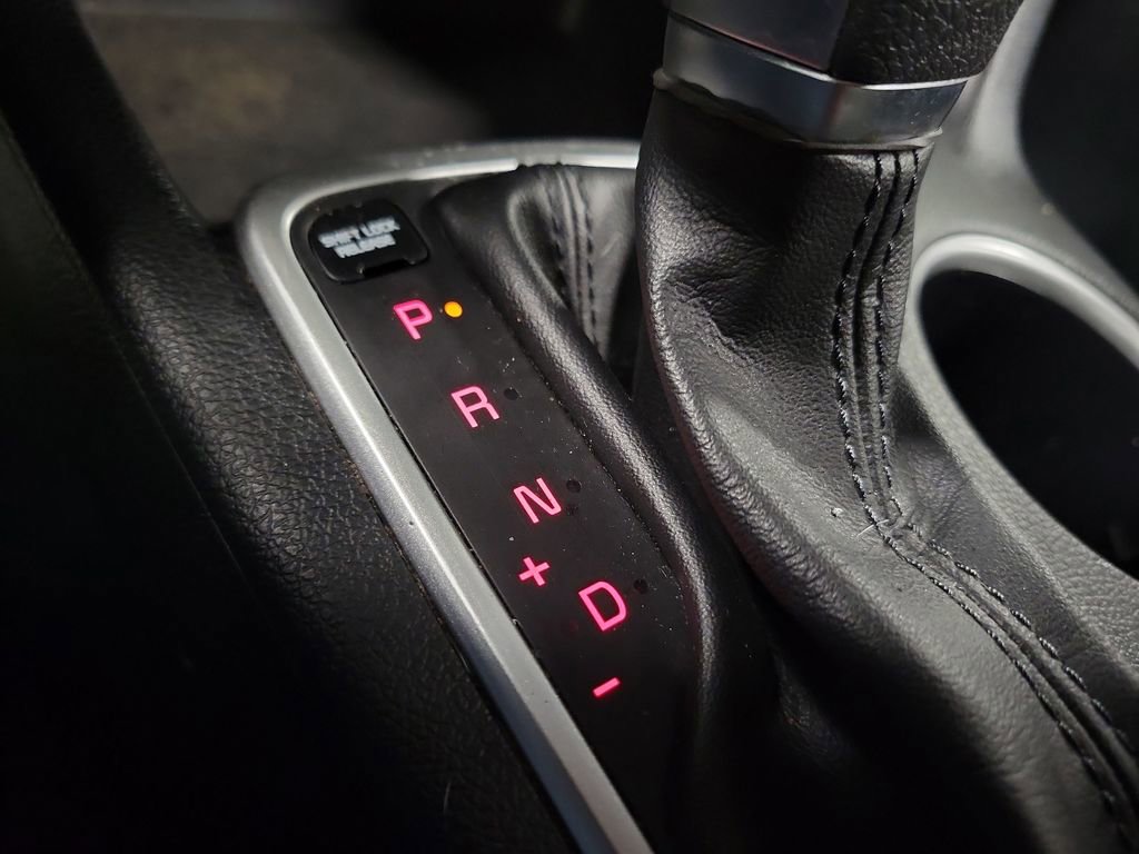 Used 2022 Kia Sportage LX image 16