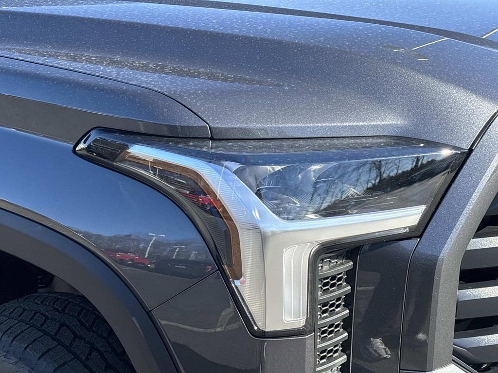 New 2026 Toyota Tundra SR5 image 17
