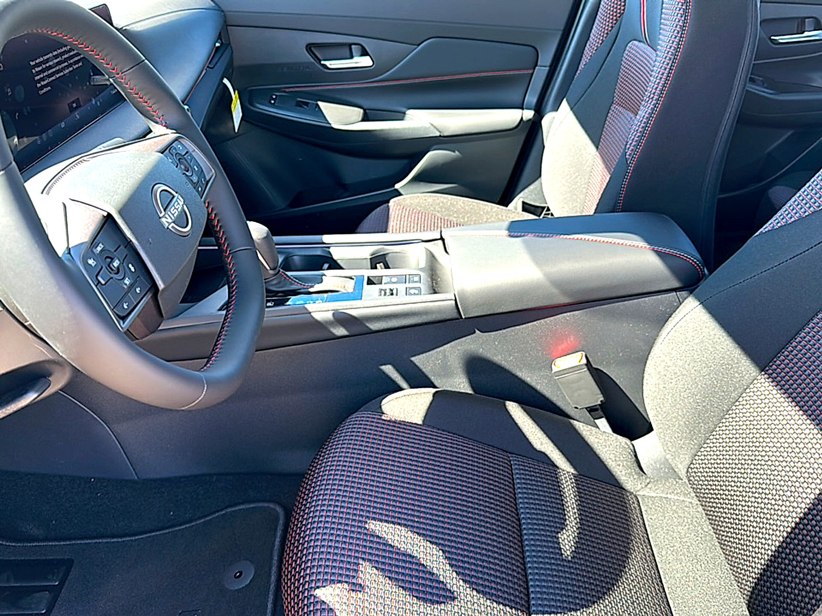 New 2026 Nissan Sentra SR w/ Floor Mat Package image 10